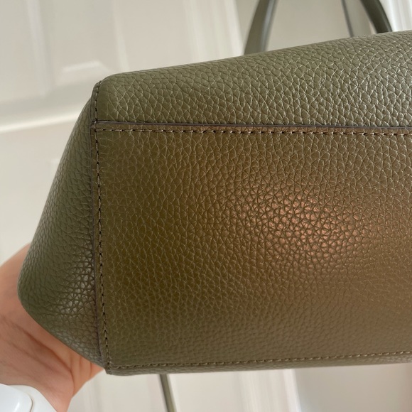 Michael Kors Kimberly 3 in 1 Crossbody Tote - Picture 7 of 16